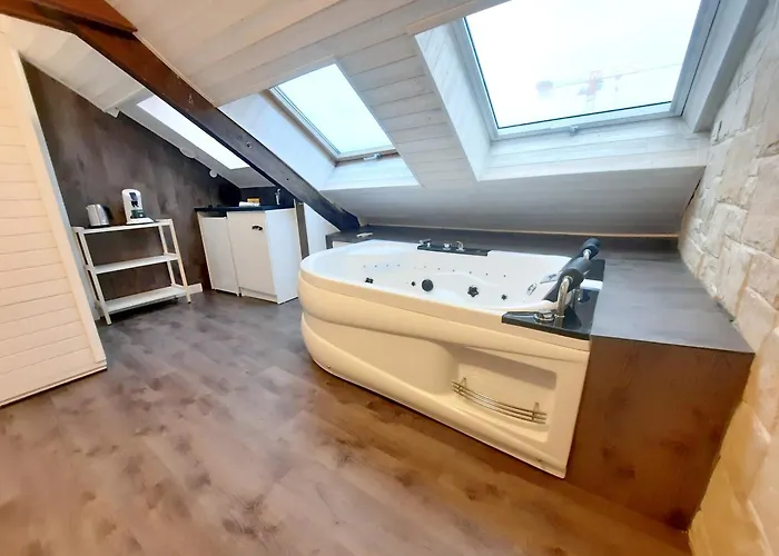 L'opale - Sauna Et Jacuzzi * Dijon